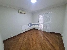 Casa de Condomínio com 4 Quartos para Alugar, 400 m² em Alphaville Residencial Dois - Barueri
