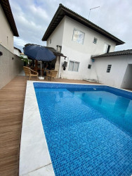 Casa com 4 Quartos para Alugar, 300 m² em Buraquinho - Lauro De Freitas