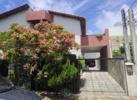 Casa com 6 Quartos à Venda, 550 m² em Caminho Das árvores - Salvador