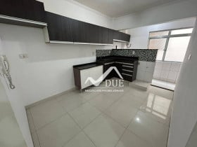 Apartamento com 2 Quartos à Venda, 70 m² em Gonzaga - Santos