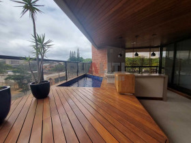 Apartamento com 3 Quartos à Venda, 238 m² em Moema - São Paulo