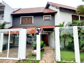 Casa com 3 Quartos à Venda, 258 m² em Sarandi - Porto Alegre