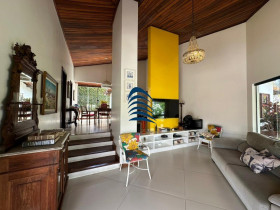 Casa com 3 Quartos à Venda, 276 m² em Horto Florestal - Salvador