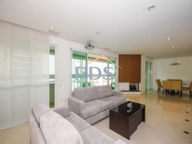 Apartamento com 3 Quartos à Venda, 193 m² em Vila Suzana - São Paulo