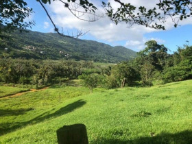 Terreno à Venda,  em Macacu - Garopaba