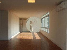 Apartamento com 3 Quartos à Venda, 227 m² em Jardim Paulista - São Paulo