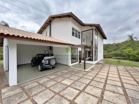 Casa de Condomínio com 3 Quartos à Venda, 400 m² em Granja Viana - Cotia