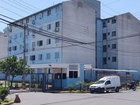 Apartamento com 2 Quartos à Venda,  em Rubem Berta - Porto Alegre