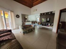 Casa de Condomínio com 3 Quartos à Venda, 180 m² em Ubatuba Country - Ubatuba