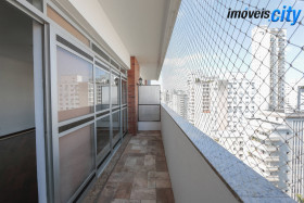Apartamento com 2 Quartos para Alugar, 160 m² em Higienopolis - São Paulo