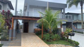 Casa com 3 Quartos à Venda, 198 m² em Morada Da Praia - Bertioga