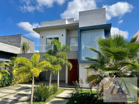 Casa de Condomínio com 3 Quartos à Venda, 205 m² em Botujuru - Mogi Das Cruzes