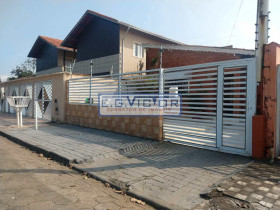 Casa com 2 Quartos à Venda, 145 m² em Balneário Itaóca - Mongaguá