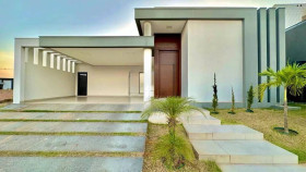 Casa de Condomínio com 3 Quartos à Venda, 230 m² em Aponiã - Porto Velho