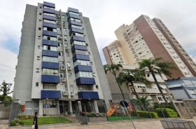Apartamento com 2 Quartos à Venda, 71 m² em Santana - Porto Alegre