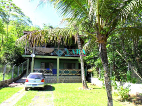 Casa com 3 Quartos à Venda, 600 m² em Itamambuca - Ubatuba