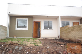 Casa com 2 Quartos à Venda, 55 m² em Estados - Fazenda Rio Grande