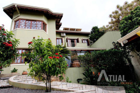 Casa com 3 Quartos à Venda, 480 m² em Vila Petrópolis - Atibaia