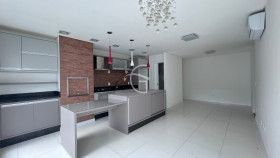 Apartamento com 3 Quartos à Venda, 80 m² em Atiradores - Joinville