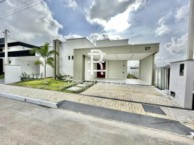 Casa com 3 Quartos à Venda, 153 m² em Parque Das Nações - Parnamirim
