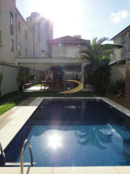 Sobrado com 3 Quartos à Venda, 346 m² em Gonzaga - Santos