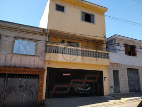 Casa com 3 Quartos à Venda, 250 m² em Vila Canero - São Paulo