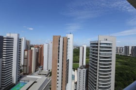 Apartamento com 3 Quartos à Venda, 104 m² em Coco - Fortaleza