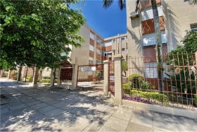 Apartamento com 1 Quarto à Venda, 43 m² em Passo Da Areia - Porto Alegre