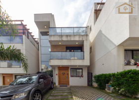 Casa com 3 Quartos à Venda, 146 m² em Parque Rincão - Cotia