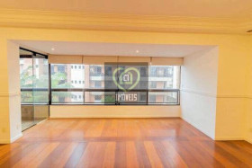 Apartamento com 3 Quartos para Alugar, 160 m² em Vila Madalena - São Paulo