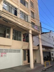 Apartamento com 3 Quartos à Venda, 91 m² em Centro - Florianópolis