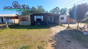 Casa com 2 Quartos à Venda,  em águas Claras - Viamão