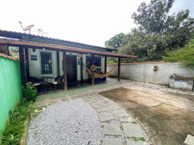 Casa com 2 Quartos à Venda, 133 m² em Prata Dos Aredes - Teresópolis