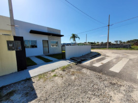 Casa com 2 Quartos à Venda, 49 m² em Canoas - Pontal Do Paraná