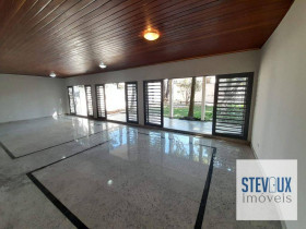 Casa com 3 Quartos à Venda ou Locação, 320 m² em Brooklin - São Paulo