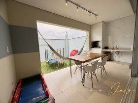 Casa com 3 Quartos à Venda, 177 m² em Loteamento Parque São Martinho - Campinas