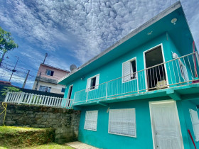 Casa com 5 Quartos à Venda, 160 m² em Praia Comprida - São José