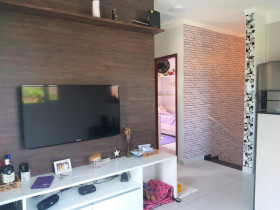 Casa de Condomínio com 2 Quartos à Venda, 62 m² em Maracanã - Praia Grande