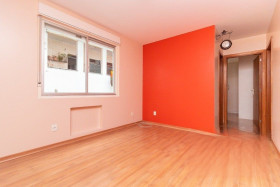 Apartamento com 2 Quartos à Venda, 56 m² em Mont Serrat - Porto Alegre