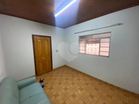 Casa com 2 Quartos à Venda, 139 m² em Jardim Cruzeiro - Lençóis Paulista