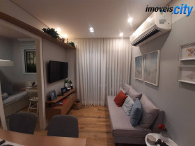 Apartamento com 2 Quartos à Venda, 34 m² em Santana - São Paulo