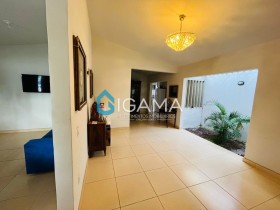 Casa com 3 Quartos à Venda, 230 m² em Ponta Negra - Natal