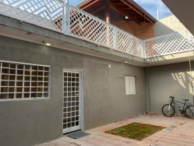 Casa com 4 Quartos à Venda, 220 m² em João Aranha - Paulínia