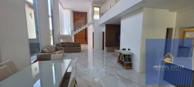 Casa de Condomínio com 3 Quartos à Venda, 560 m² em Jardim Do Golf I - Jandira