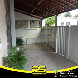 Casa com 3 Quartos à Venda, 10 m² em Centro - Jaguaribe