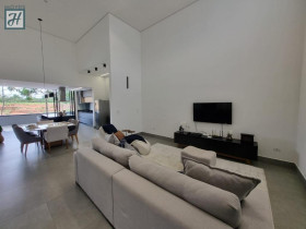Casa de Condomínio com 3 Quartos à Venda, 155 m² em Borba - Pindamonhangaba