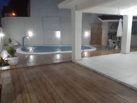 Casa com 5 Quartos à Venda, 400 m² em Vilas Do Atlântico - Lauro De Freitas