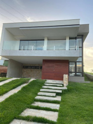Casa com 4 Quartos à Venda, 297 m² em Recife