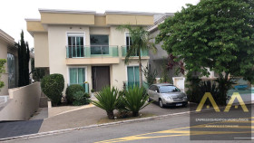 Casa com 5 Quartos à Venda, 494 m² em Tamboré - Barueri