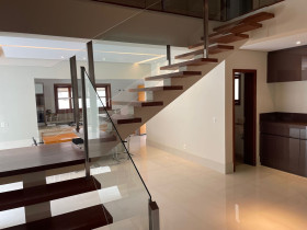 Casa com 3 Quartos à Venda, 313 m² em Loteamento Alphaville Campinas - Campinas